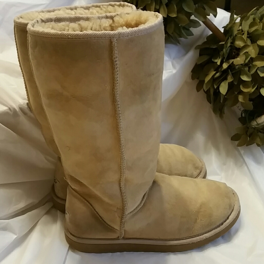 Classic tall UGG boots